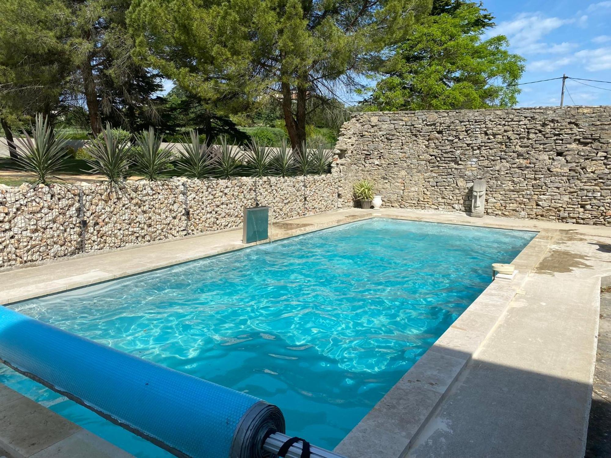Logis Dans Ancien Relais De Poste Apartment Saint Julien Les Rosiers Екстериор снимка
